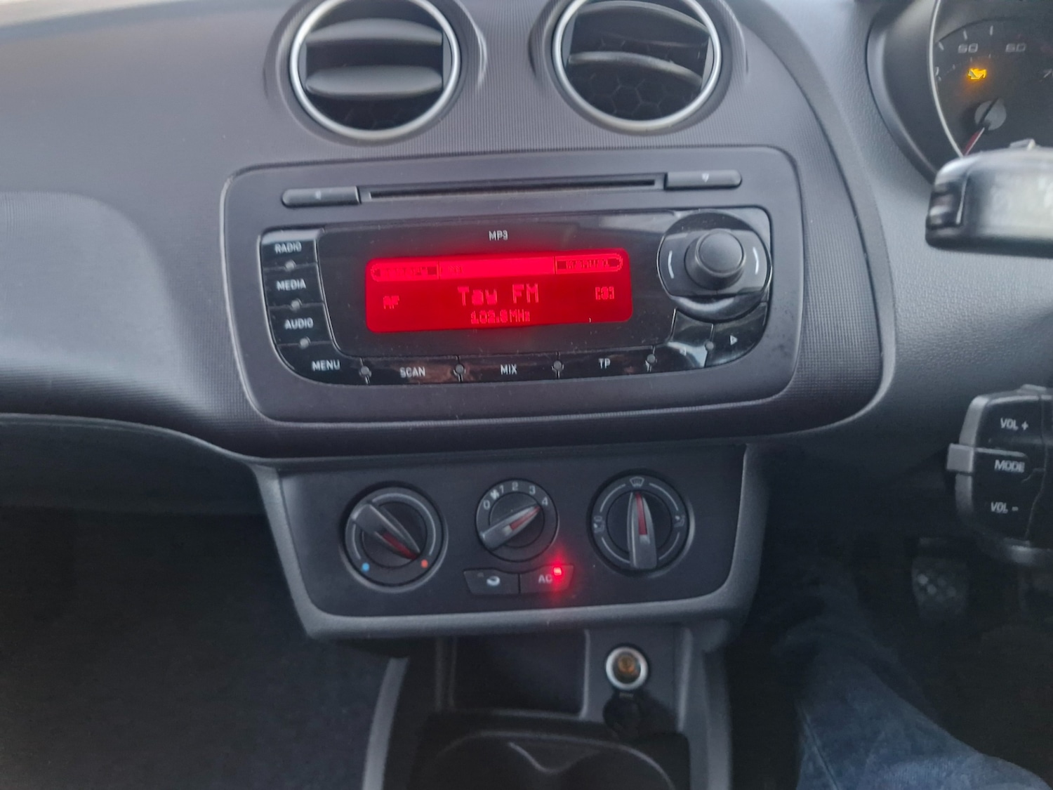 Used SEAT Ibiza 2012 for sale - 77137363: Photo 12