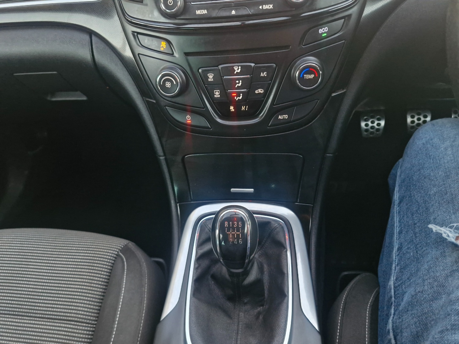 Used Vauxhall Insignia 2015 for sale - 76922014: Photo 13