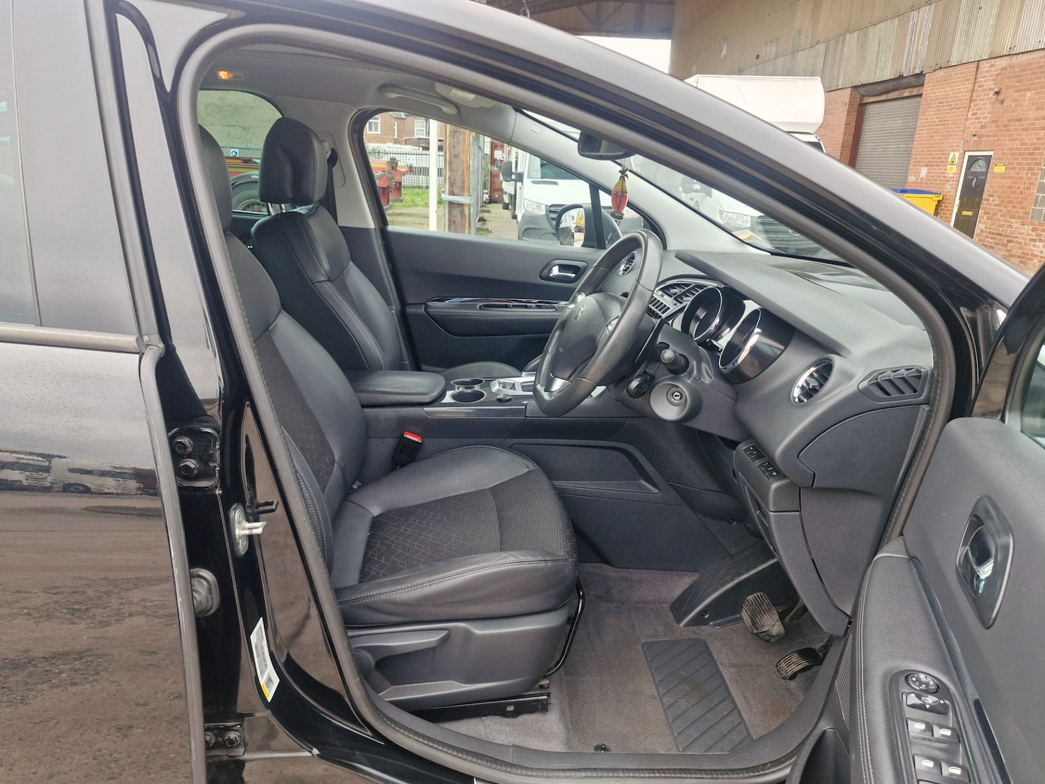 Used Peugeot 3008 2014 for sale - 78131647: Photo 9