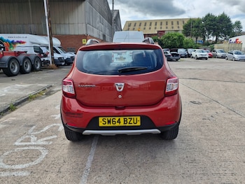 Used Dacia Sandero Stepway 2014 for sale - 79030017: Photo