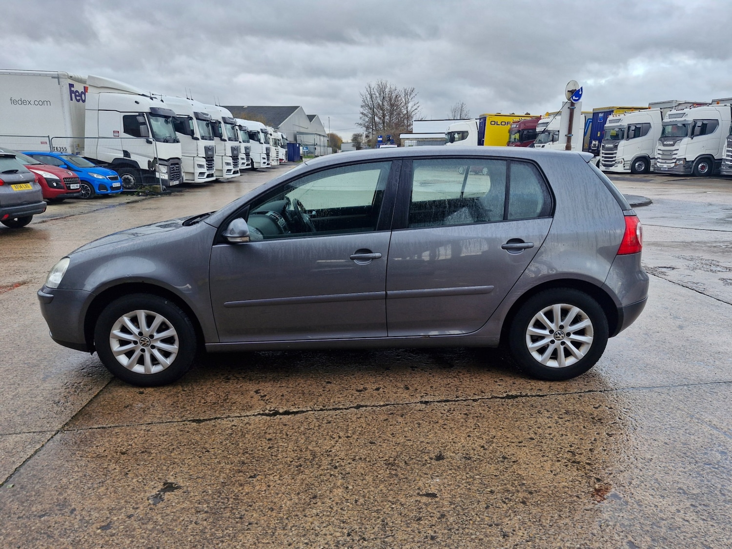 Used Volkswagen Golf 2007 for sale - 76845311: Photo 5