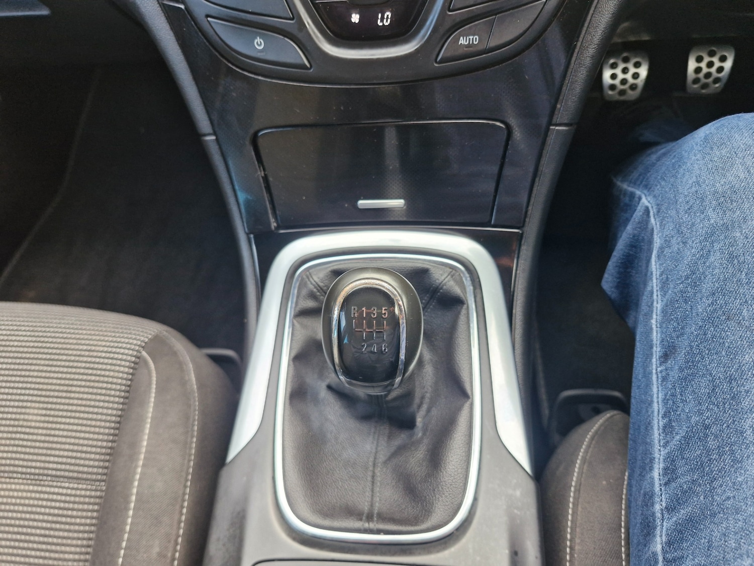 Used Vauxhall Insignia 2015 for sale - 76531798: Photo 14