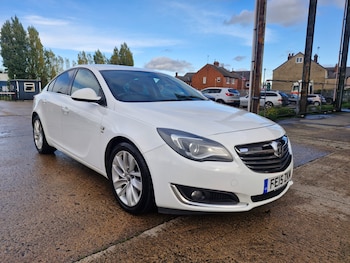 Used Vauxhall Insignia 2015 for sale - 76531798: Photo