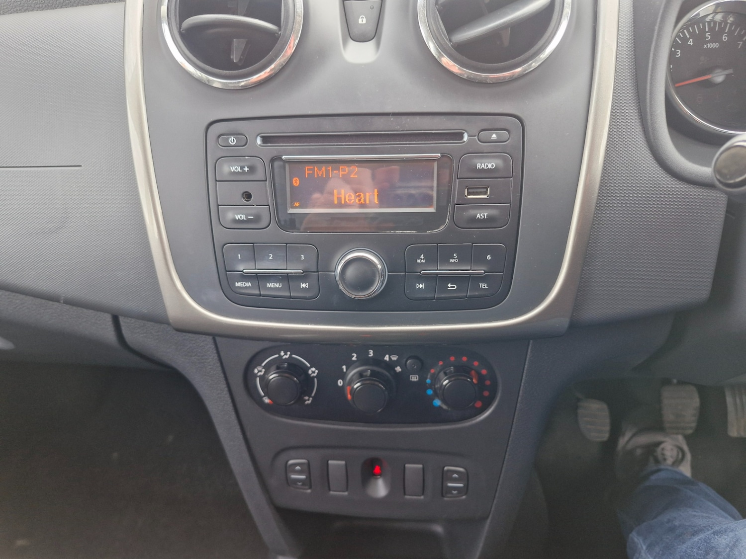 Used Dacia Sandero Stepway 2014 for sale - 76144321: Photo 12
