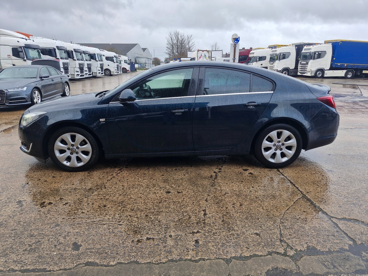 Used Vauxhall Insignia 2015 for sale - 77701288: Photo 5