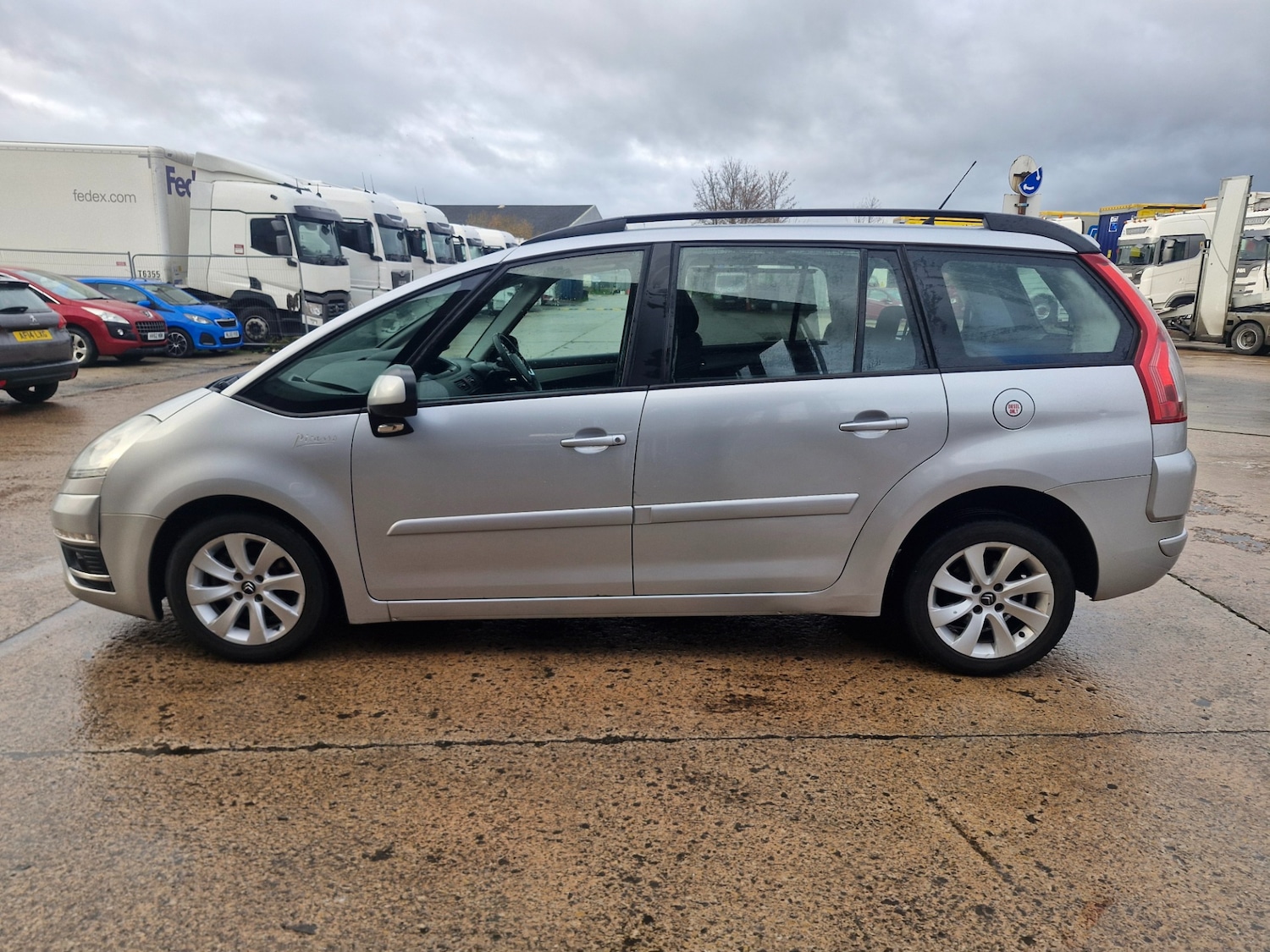 Used Citroen C4 Grand Picasso 2013 for sale - 76845426: Photo 5