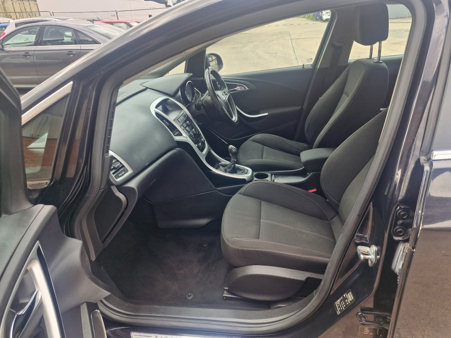 Used Vauxhall Astra 2010 for sale - 78078526: Photo 6