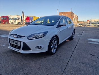 Used Ford Focus 2014 for sale - 76374372: Photo