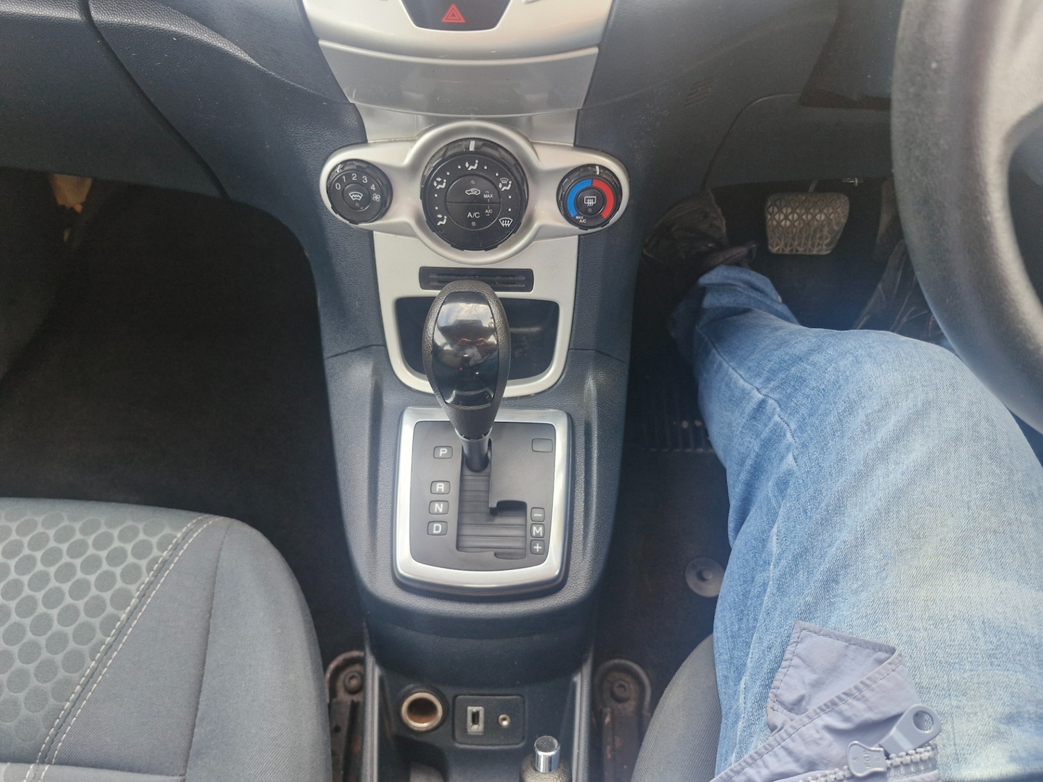 Used Ford Fiesta 2012 for sale - 77731041: Photo 12