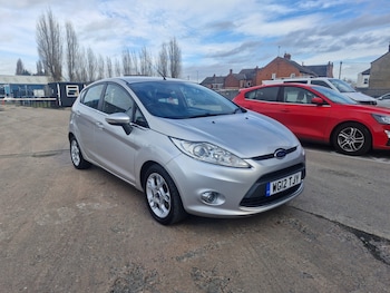 Used Ford Fiesta 2012 for sale - 77731041: Photo