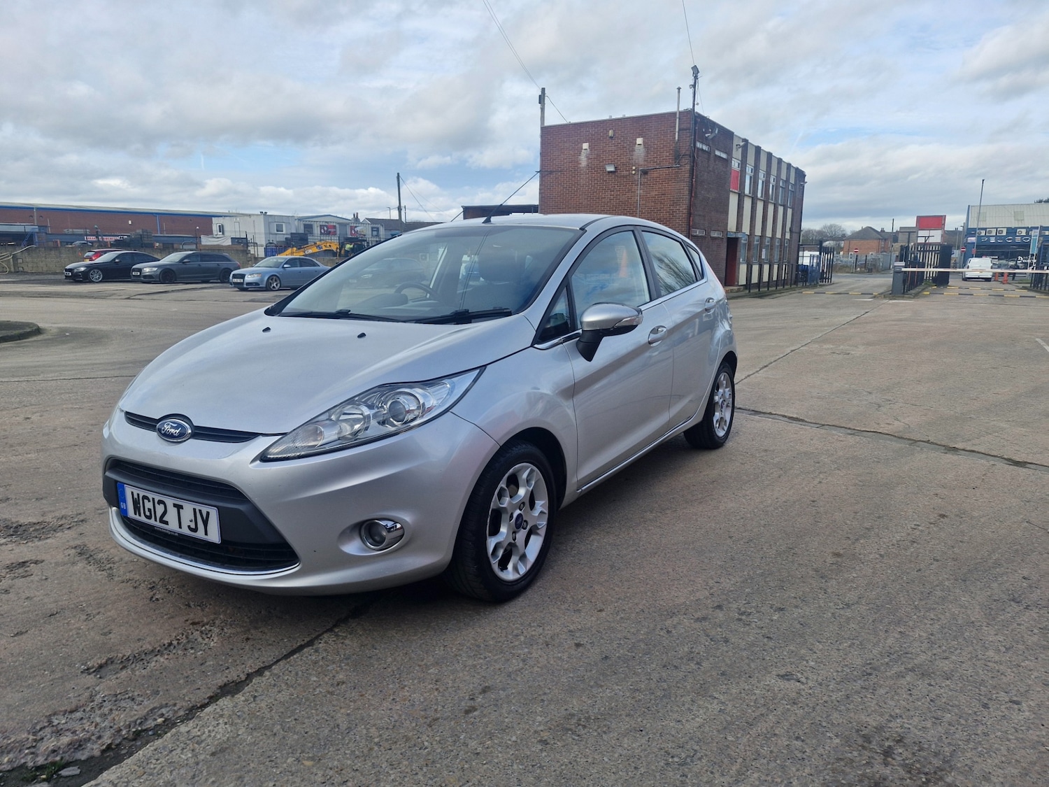 Used Ford Fiesta 2012 for sale - 77731041: Photo 2