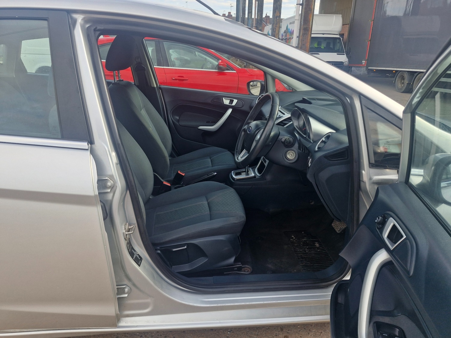 Used Ford Fiesta 2012 for sale - 77731041: Photo 9