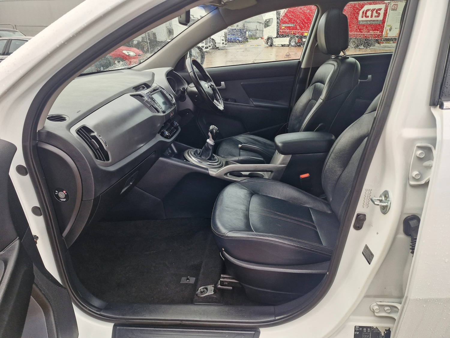 Used Kia Sportage 2015 for sale - 76613585: Photo 6