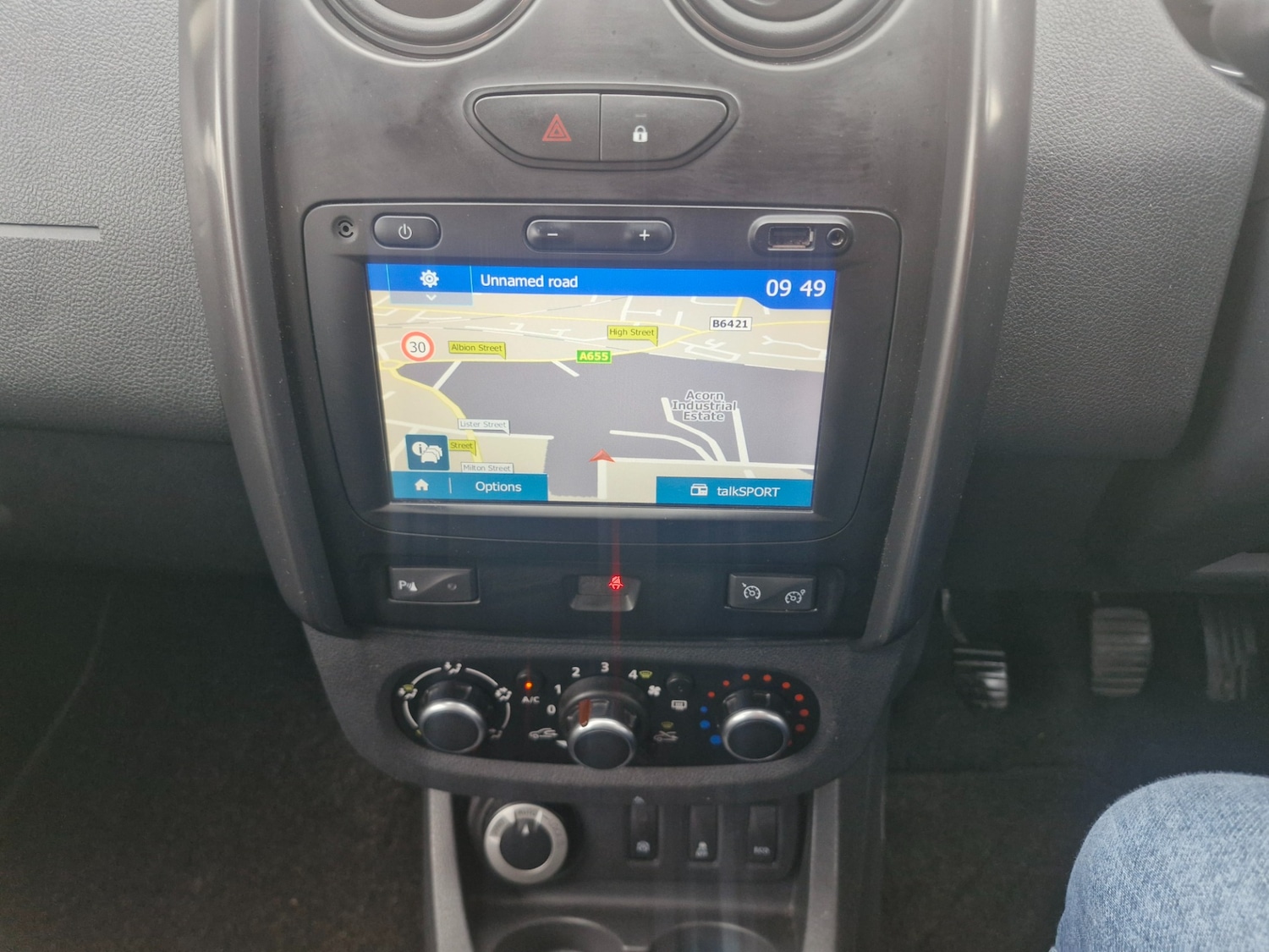 Used Dacia Duster 2018 for sale - 76845329: Photo 13