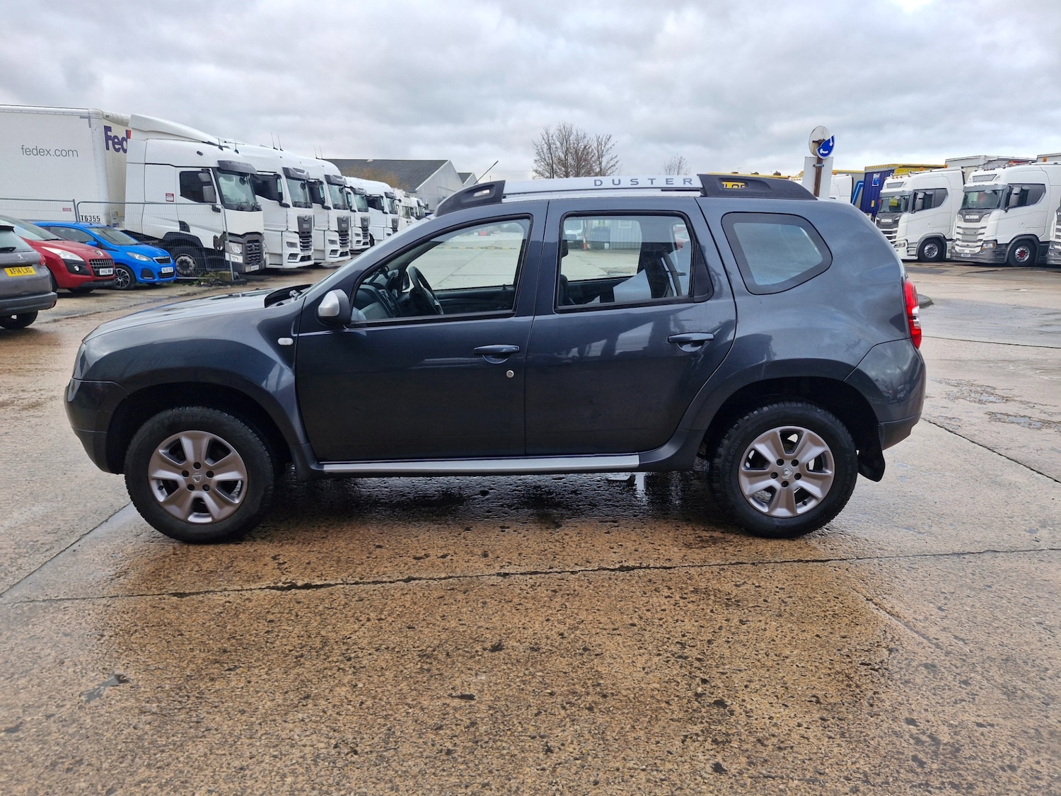 Used Dacia Duster 2018 for sale - 76845329: Photo 5
