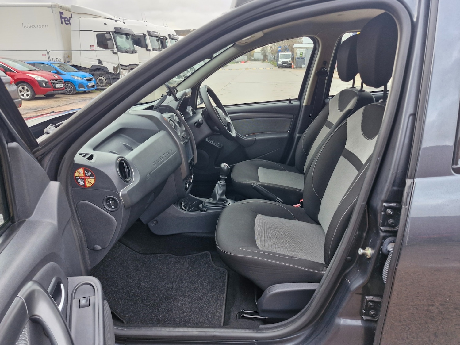 Used Dacia Duster 2018 for sale - 76845329: Photo 6