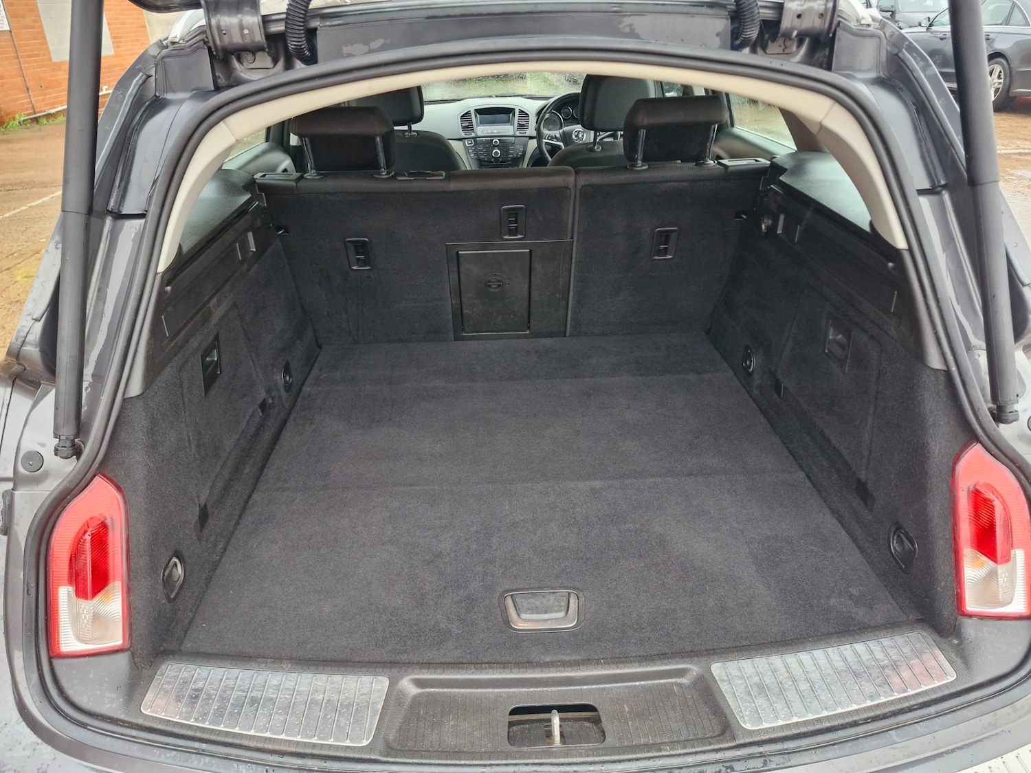 Used Vauxhall Insignia 2012 for sale - 76748306: Photo 8