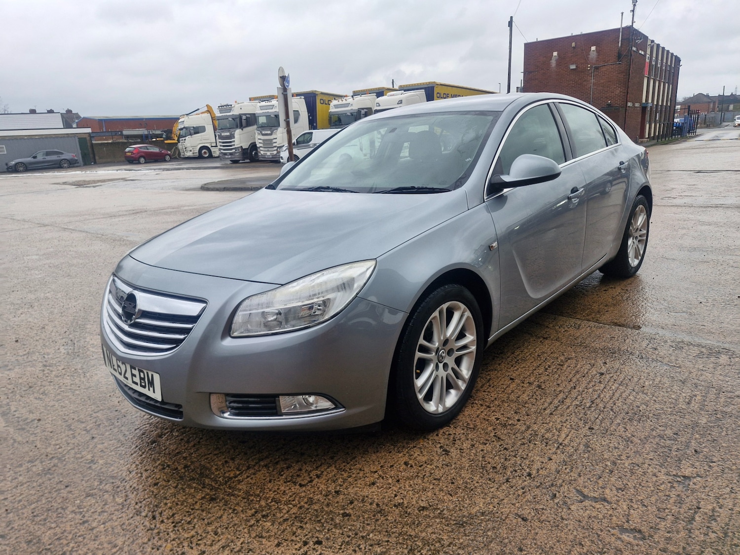 Used Vauxhall Insignia 2012 for sale - 77300664: Photo 2