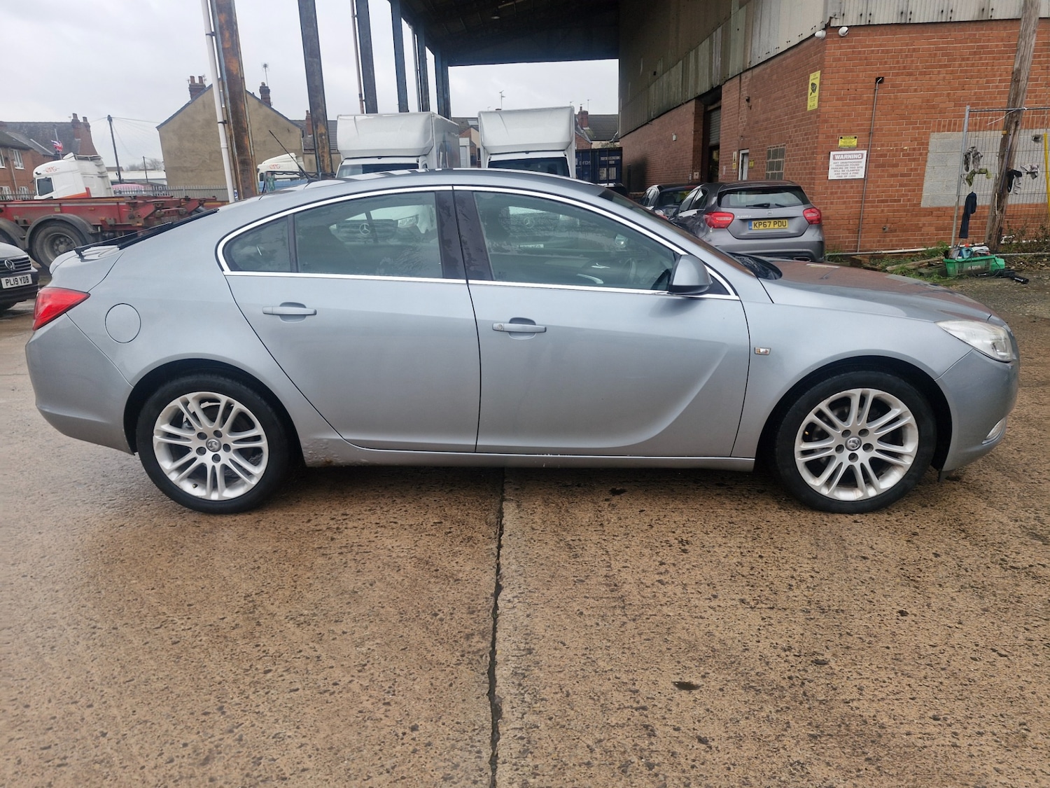 Used Vauxhall Insignia 2012 for sale - 77300664: Photo 3
