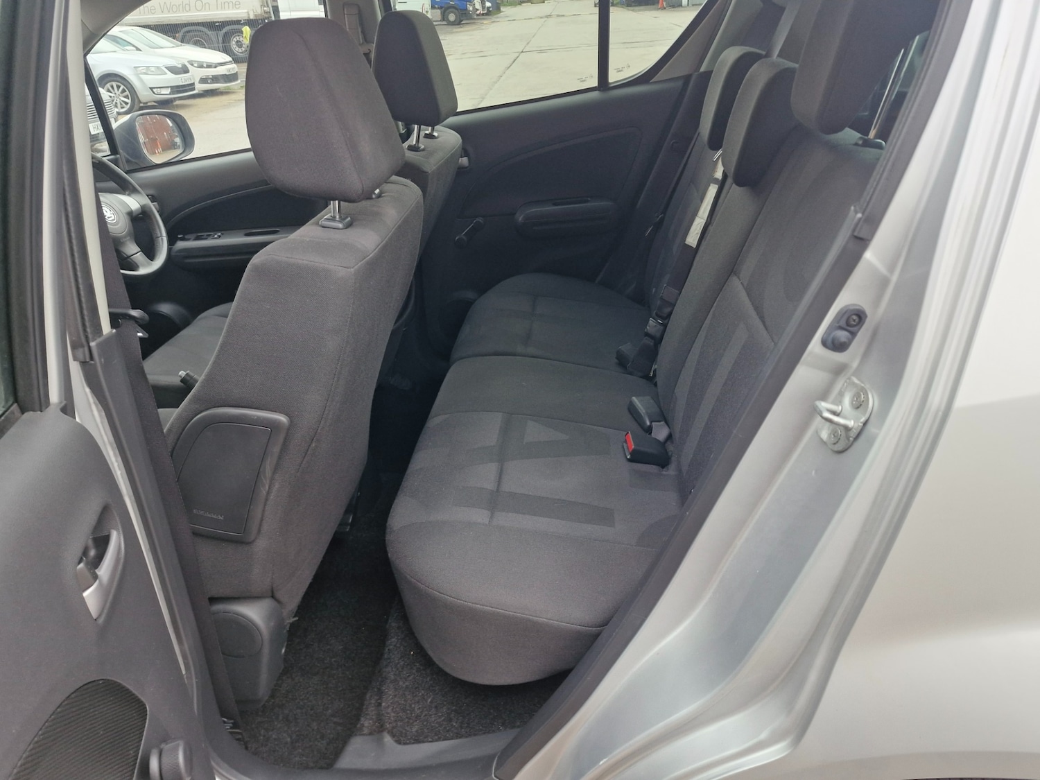 Used Vauxhall Agila 2009 for sale - 77363688: Photo 7