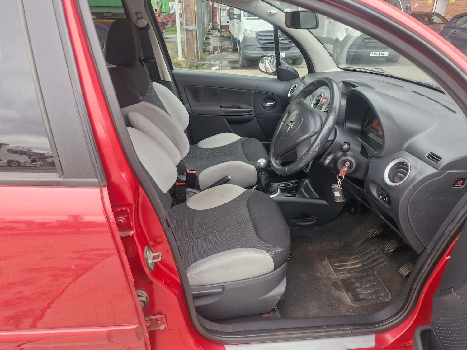 Used Citroen C3 2006 for sale - 77778733: Photo 8
