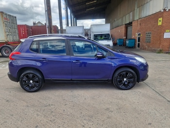Used Peugeot 2008 2015 for sale - 78605068: Photo