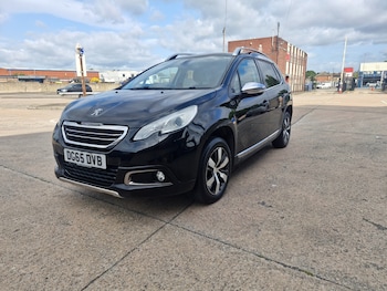 Used Peugeot 2008 2015 for sale - 75497093: Photo