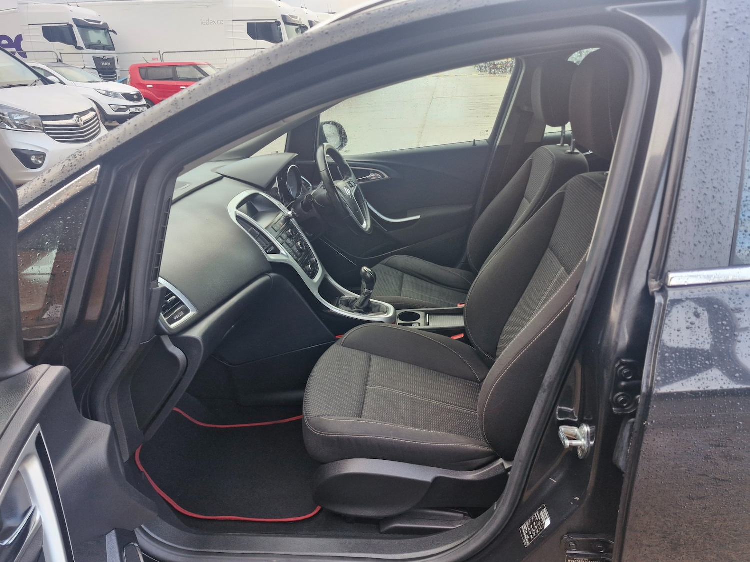 Used Vauxhall Astra 2011 for sale - 76673123: Photo 6