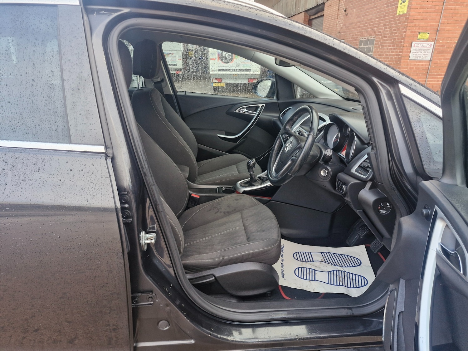 Used Vauxhall Astra 2011 for sale - 76673123: Photo 9