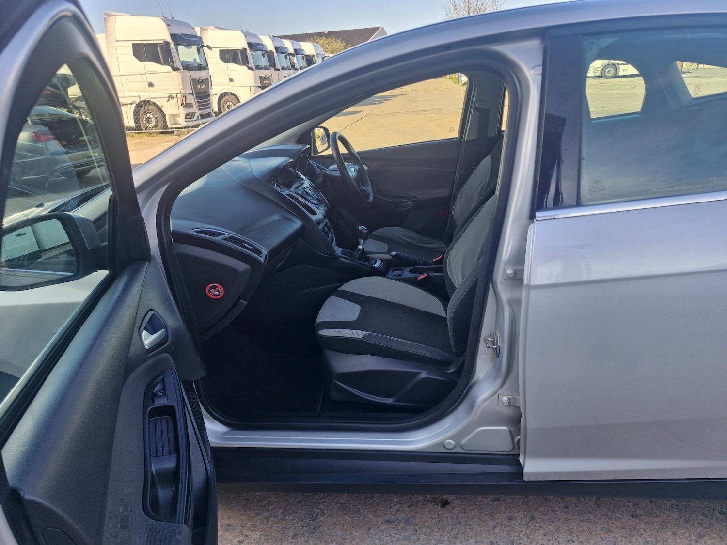 Used Ford Focus 2013 for sale - 78025604: Photo 6