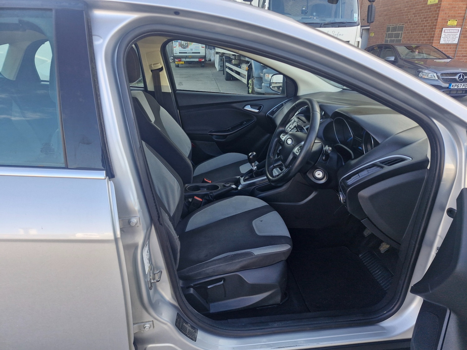 Used Ford Focus 2013 for sale - 78025604: Photo 9