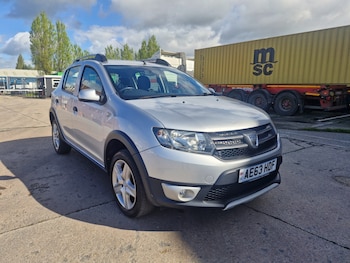 Used Dacia Sandero Stepway 2013 for sale - 78296625: Photo