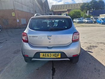 Used Dacia Sandero Stepway 2013 for sale - 78296625: Photo