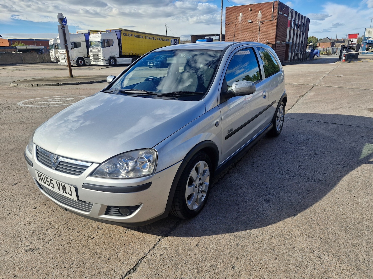 Used Vauxhall Corsa 2006 for sale - 76182537: Photo 2