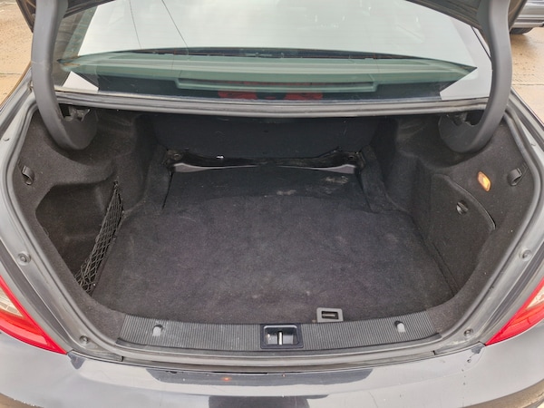 Used Mercedes-Benz C Class 2010 for sale - 76253023: Photo 8