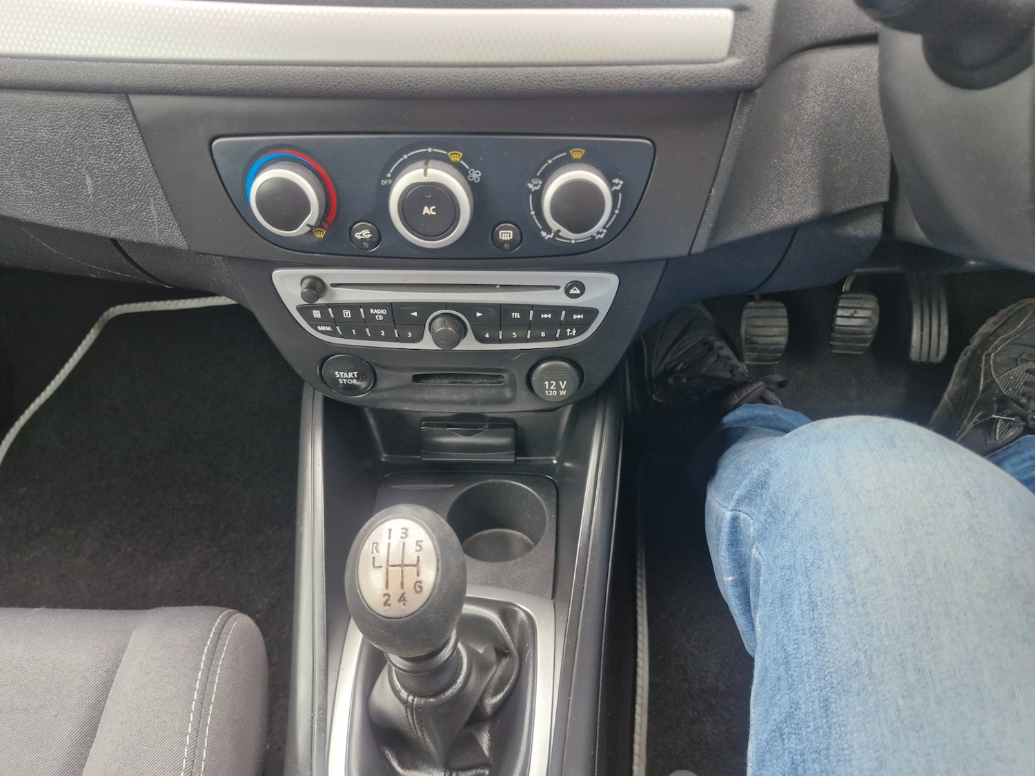 Used Renault Megane 2011 for sale - 77789909: Photo 12