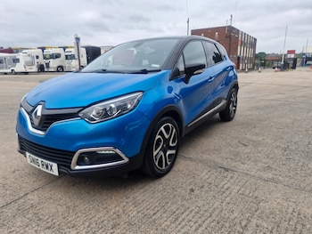 Used Renault Captur 2016 for sale - 79251799: Photo