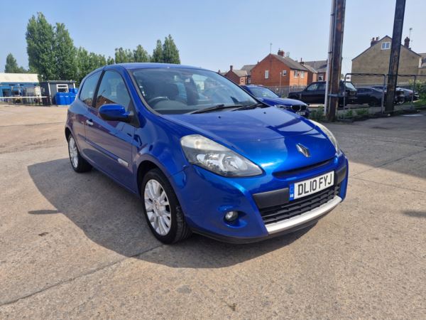 Cheap Renault Clio 2010 (10) - 1.2 16V Dynamique TomTom 3dr for sale in Castleford, West Yorkshire