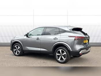 Used Nissan Qashqai 2022 for sale - 76018324: Photo 2
