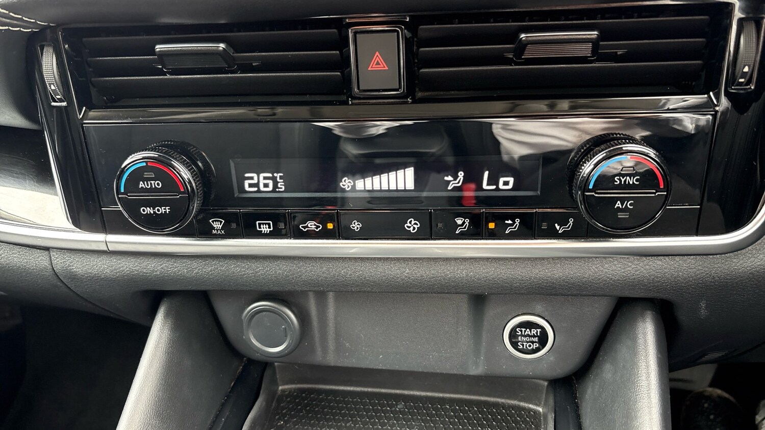 Used Nissan Qashqai 2022 for sale - 76018324: Photo 42