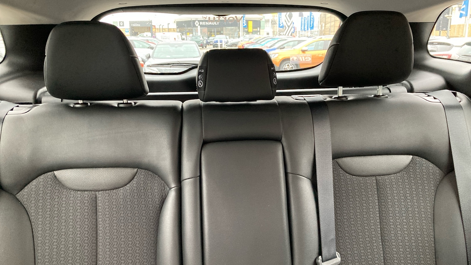 Used Renault Kadjar 2018 for sale - 77535797: Photo 15