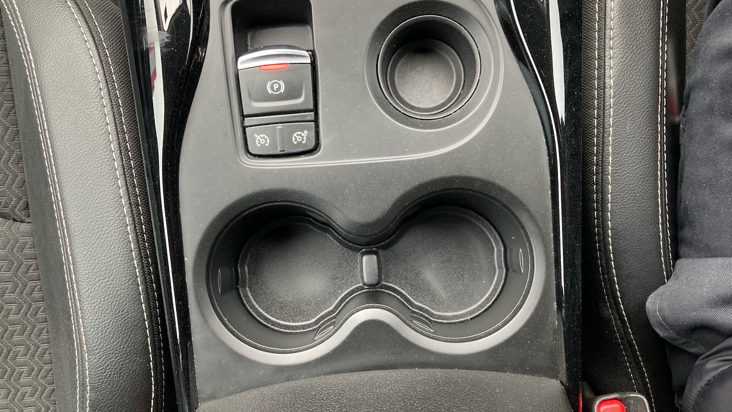 Used Renault Kadjar 2018 for sale - 77535797: Photo 29