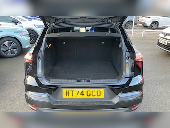 Used Renault Other 2024 for sale - 76948874: Photo