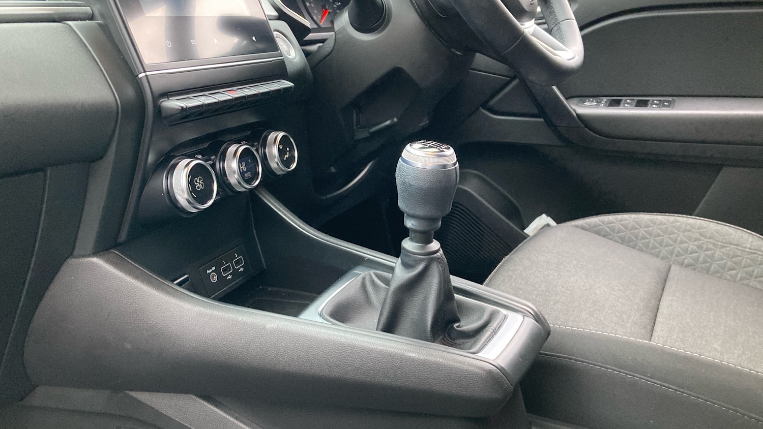 Used Renault Captur 2022 for sale - 77245431: Photo 13