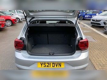 Used Volkswagen Polo 2021 for sale - 75972274: Photo