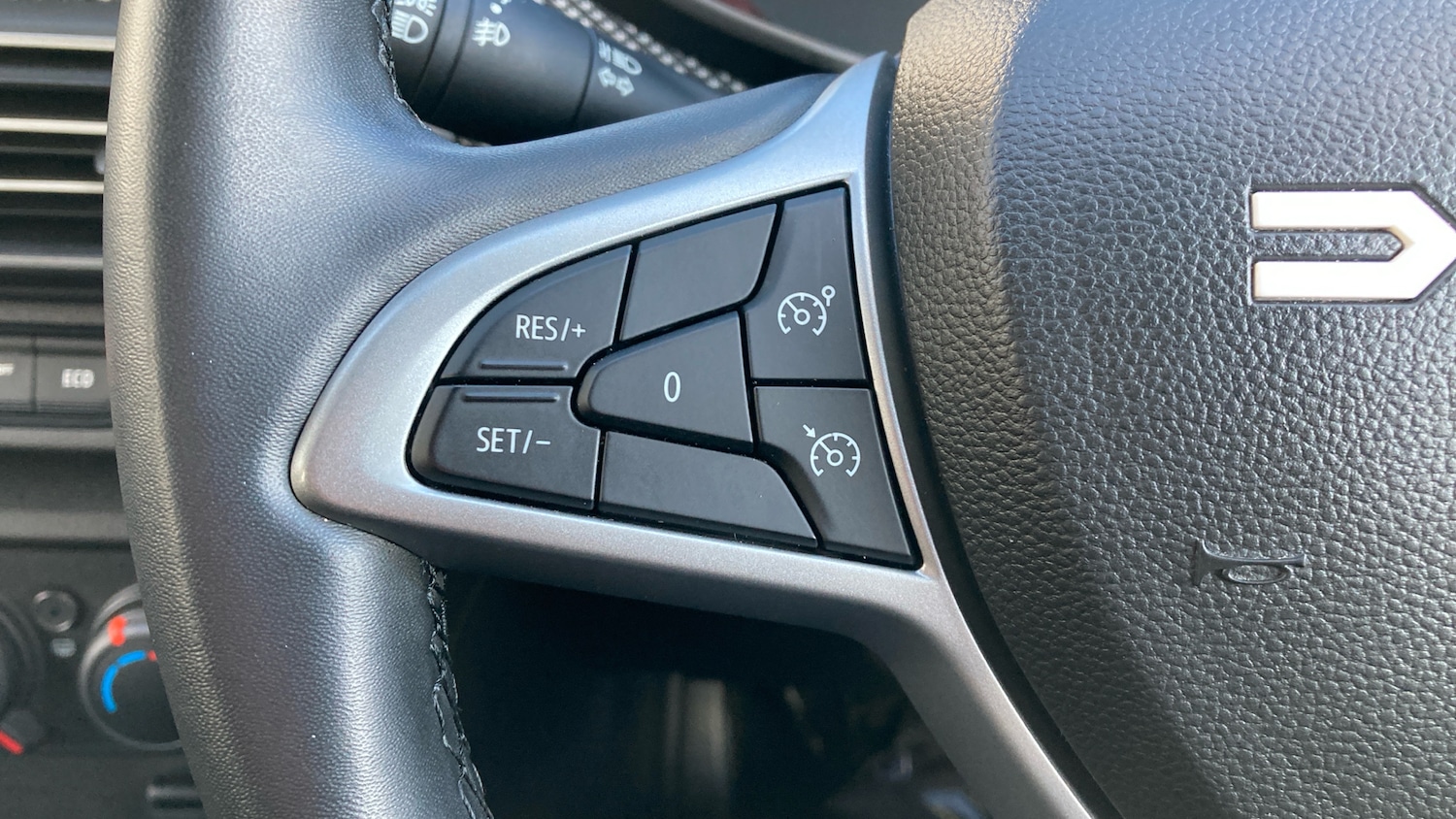 Used Dacia Sandero 2023 for sale - 77619757: Photo 24