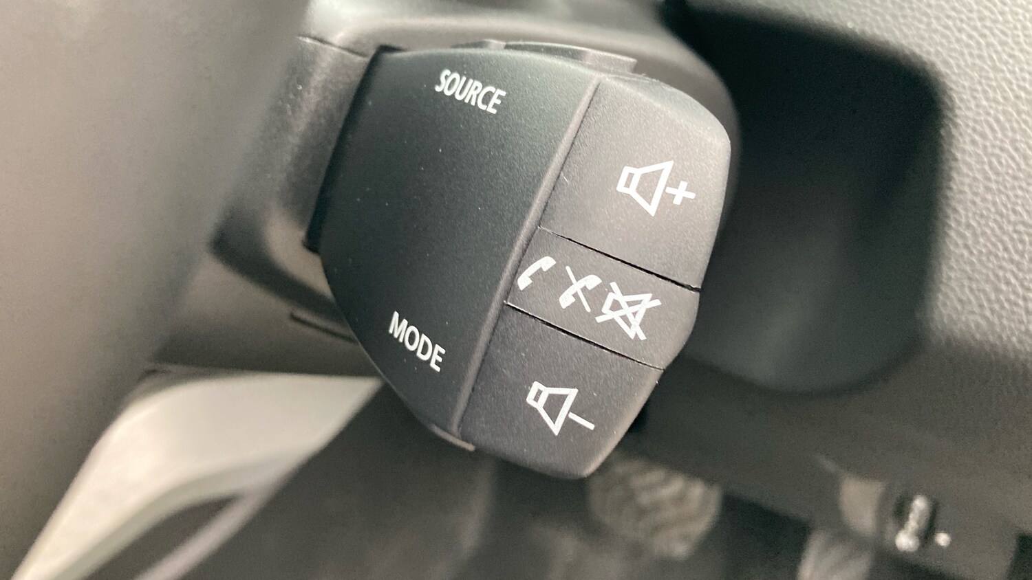 Used Dacia Duster 2022 for sale - 76277103: Photo 25