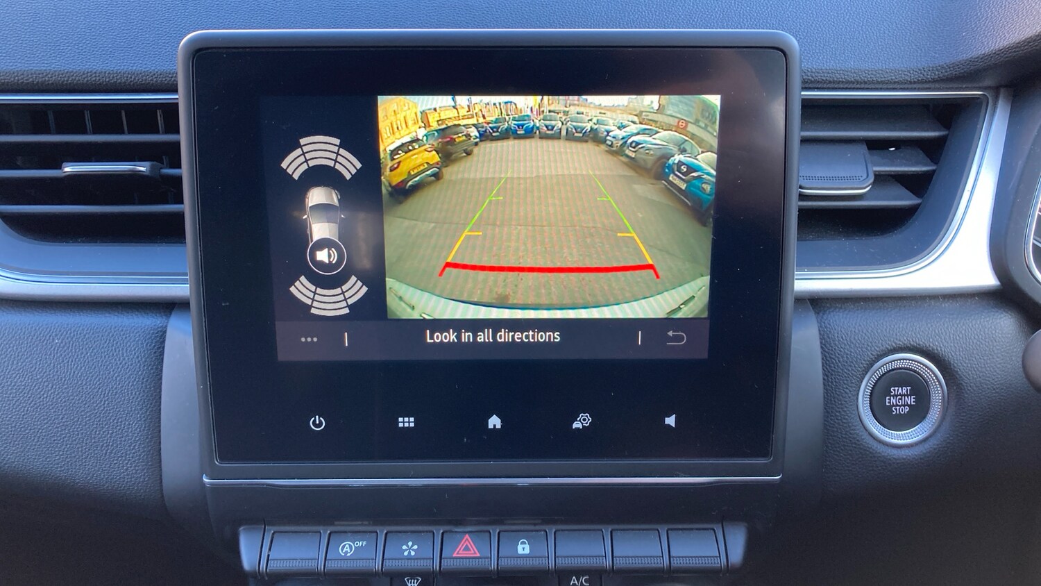 Used Renault Captur 2023 for sale - 77817901: Photo 21