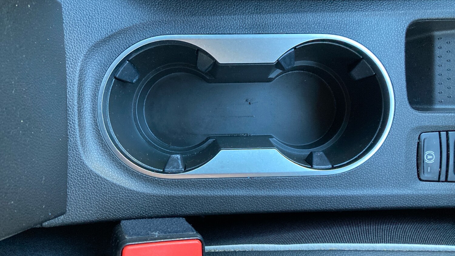 Used Renault Captur 2023 for sale - 77817901: Photo 24