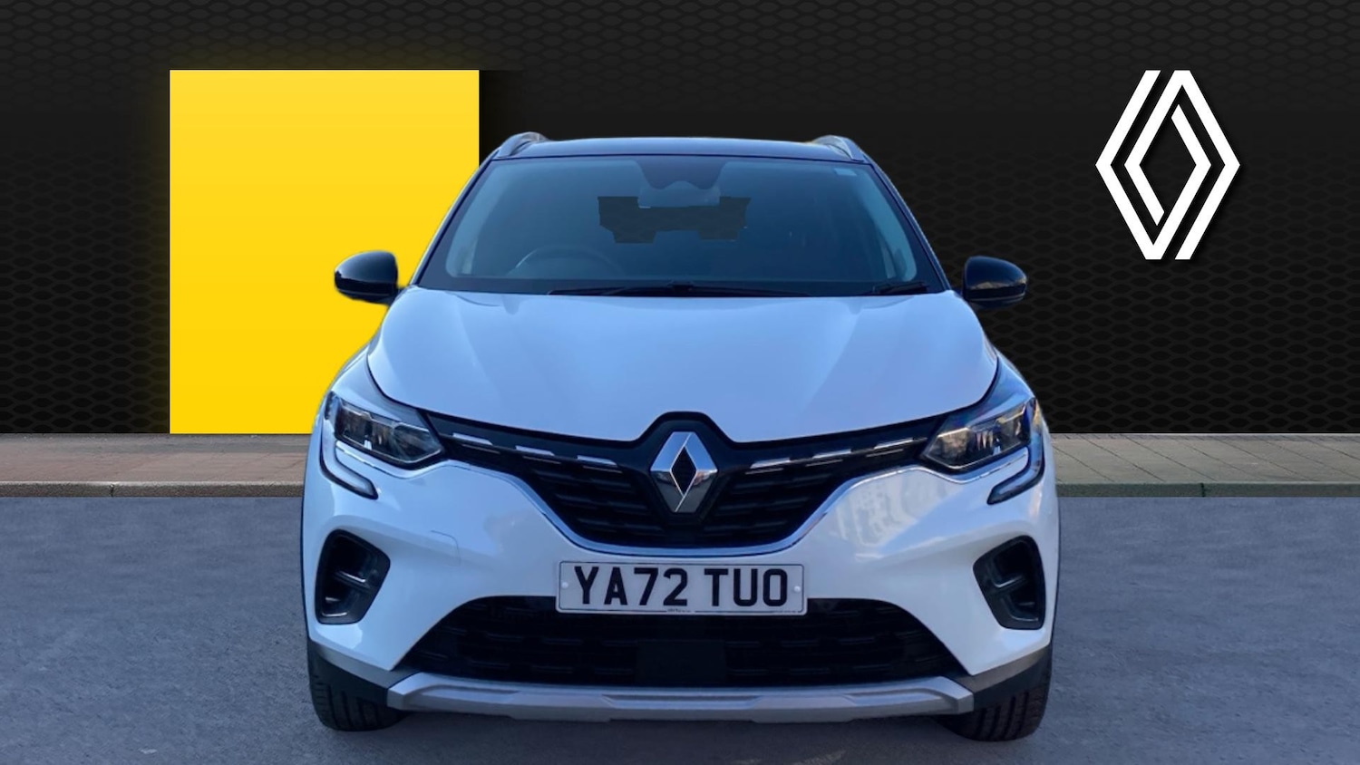 Used Renault Captur 2023 for sale - 77817901: Photo 3